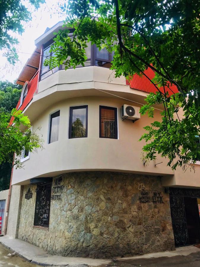 My Cityhotel Tiflis Exterior foto